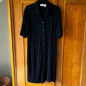 Black travel dress